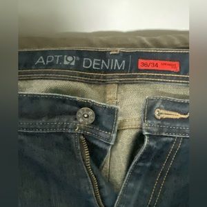 Classic Blue Jean.  Prefect timeless wash. Apt 9 brand.